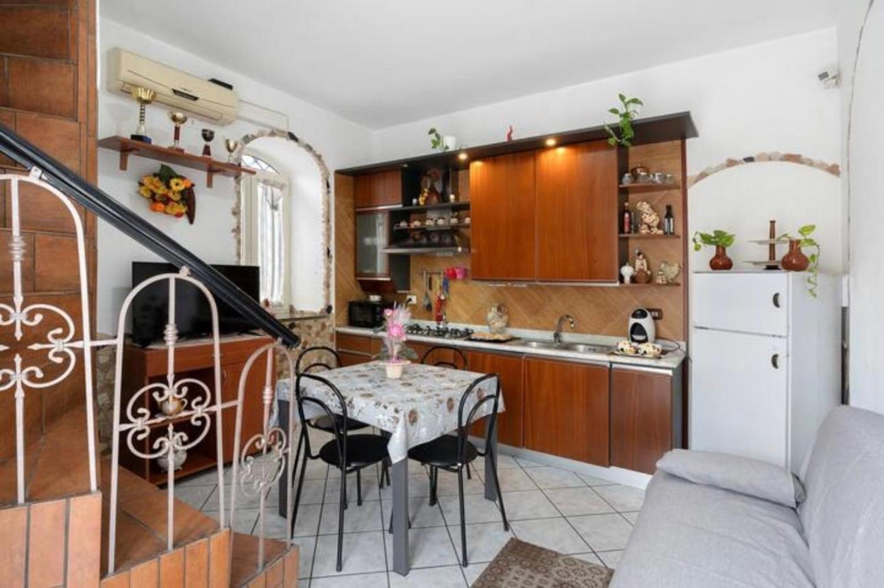 Bed and Breakfast La Casa Di Giulia à Ercolano Extérieur photo